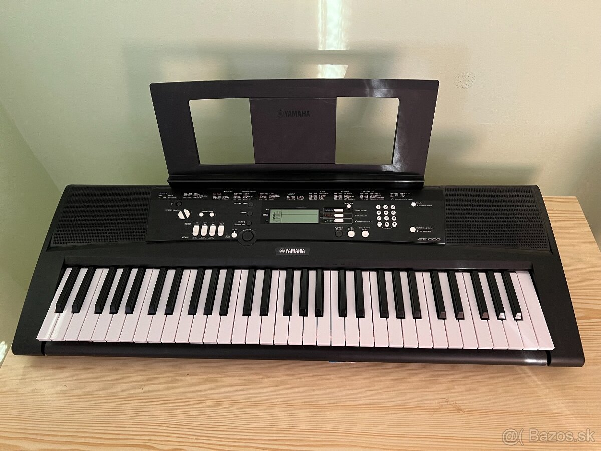 Yamaha keyboard s dynamikou