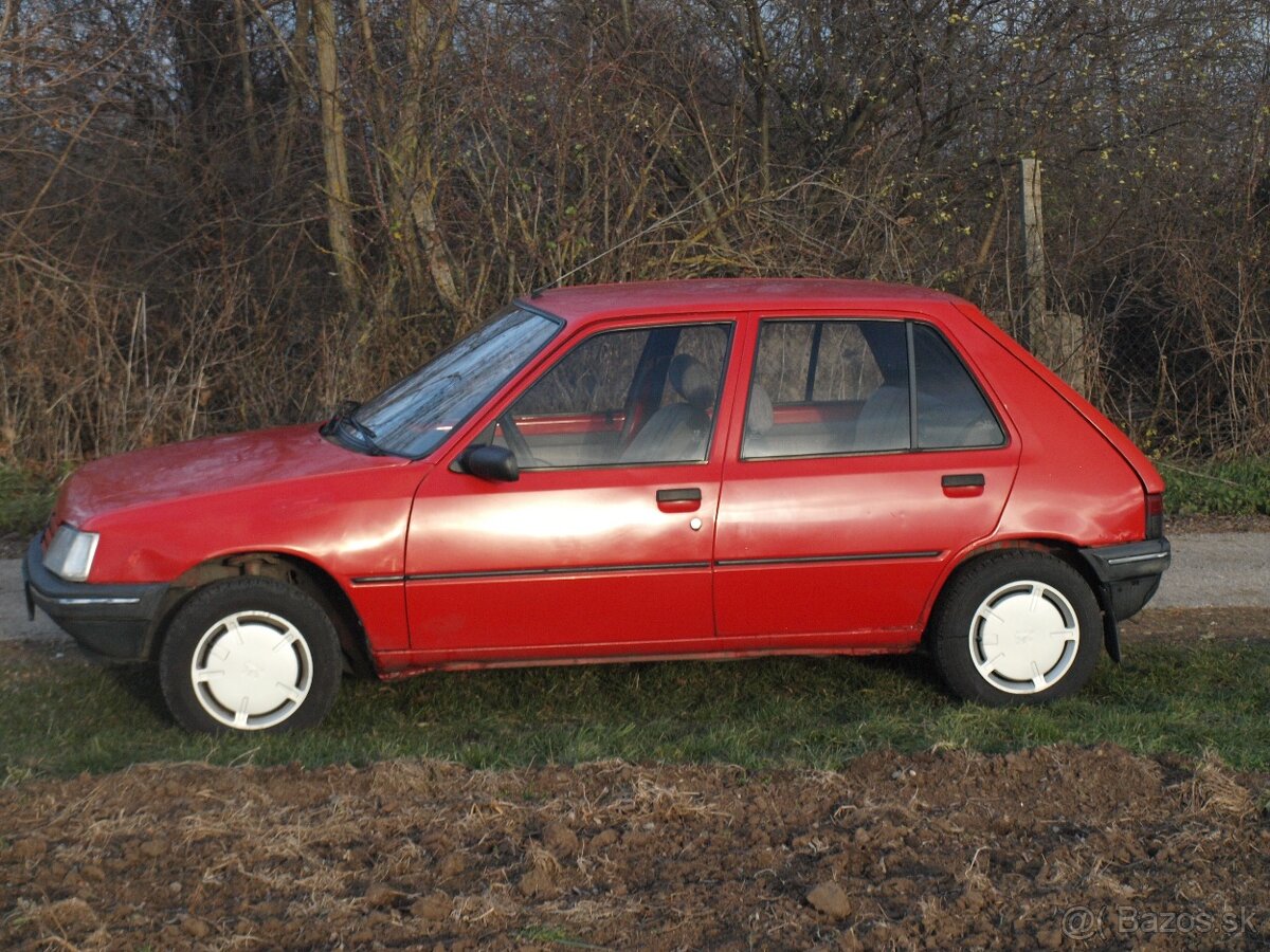 PEUGEOT 205 GRD