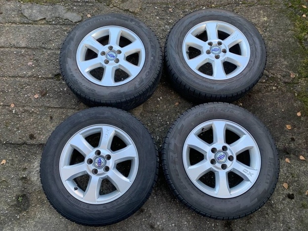 R16 ORIG ZIMNÍ ALU KOLA VOLVO 5x108 XC70 215/65/16