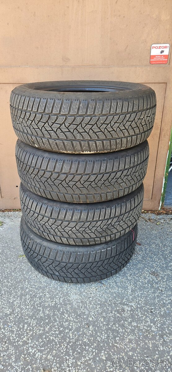 215 60 r16 zimné pneumatiky Dunlop