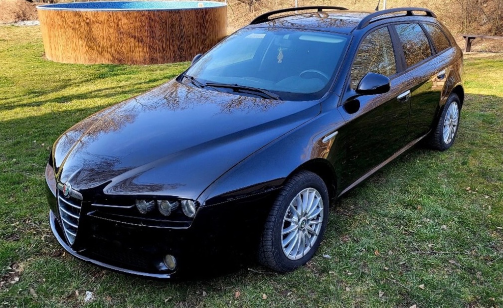 Rozpredám: Alfa Romeo 159 Sportwagoon 1.9 Mjtd 110kw, 88kw,