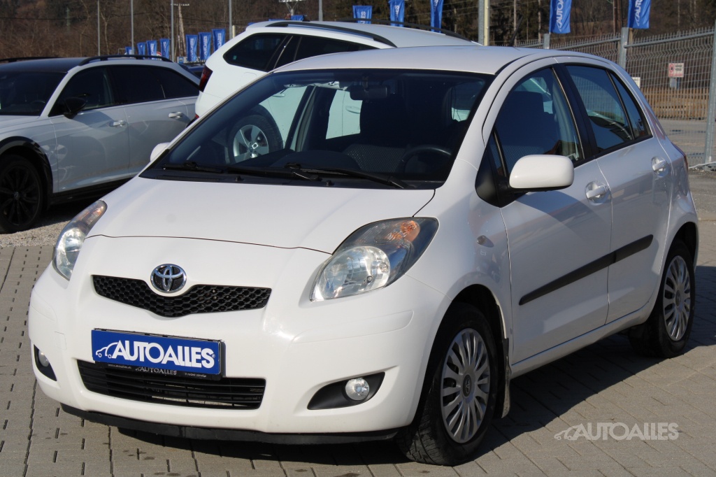 Toyota Yaris 1,0 i 51 kW