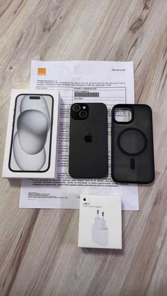 iPhone 15 256GB zaruka este 21 mesiacov takmer novy