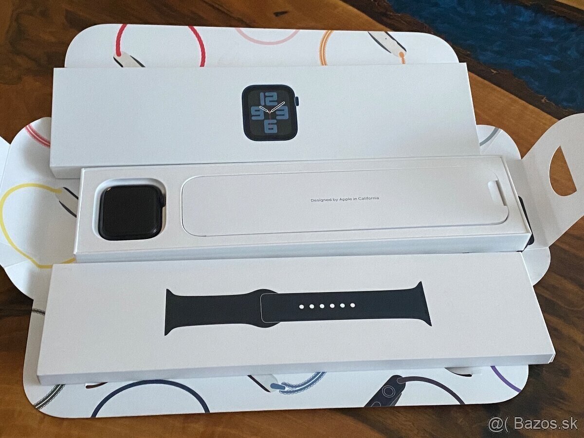 Apple Watch SE 2 44mm Black