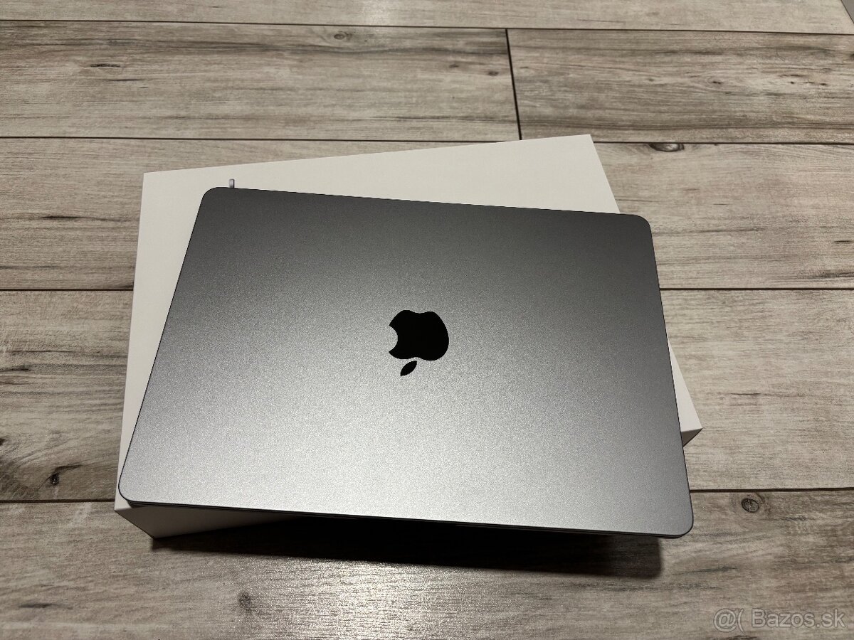 Predám MacBook Air M2 100% Bat