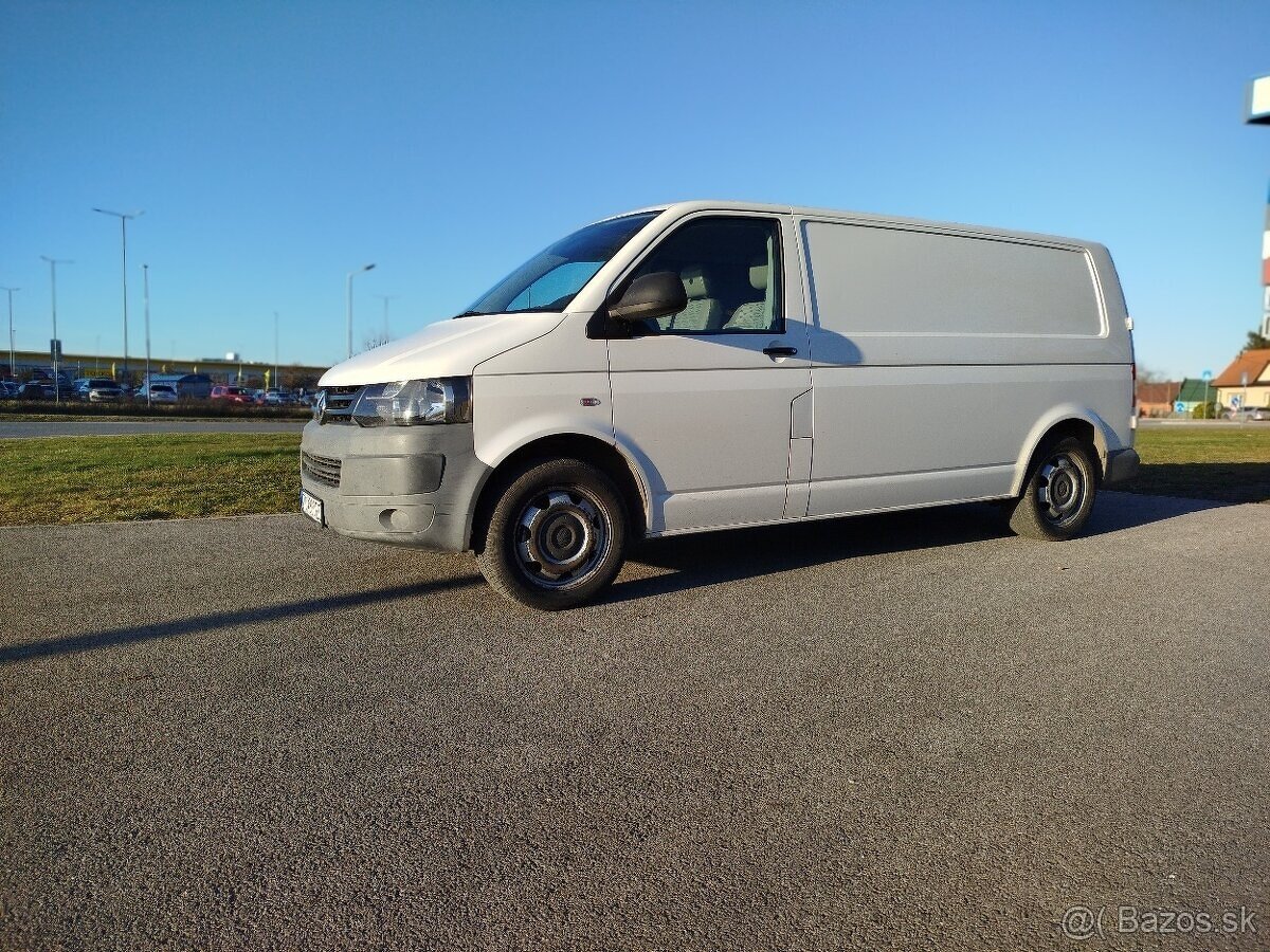 VOLKSWAGEN TRANSPORTER T5 FACELIFT r.v.2011