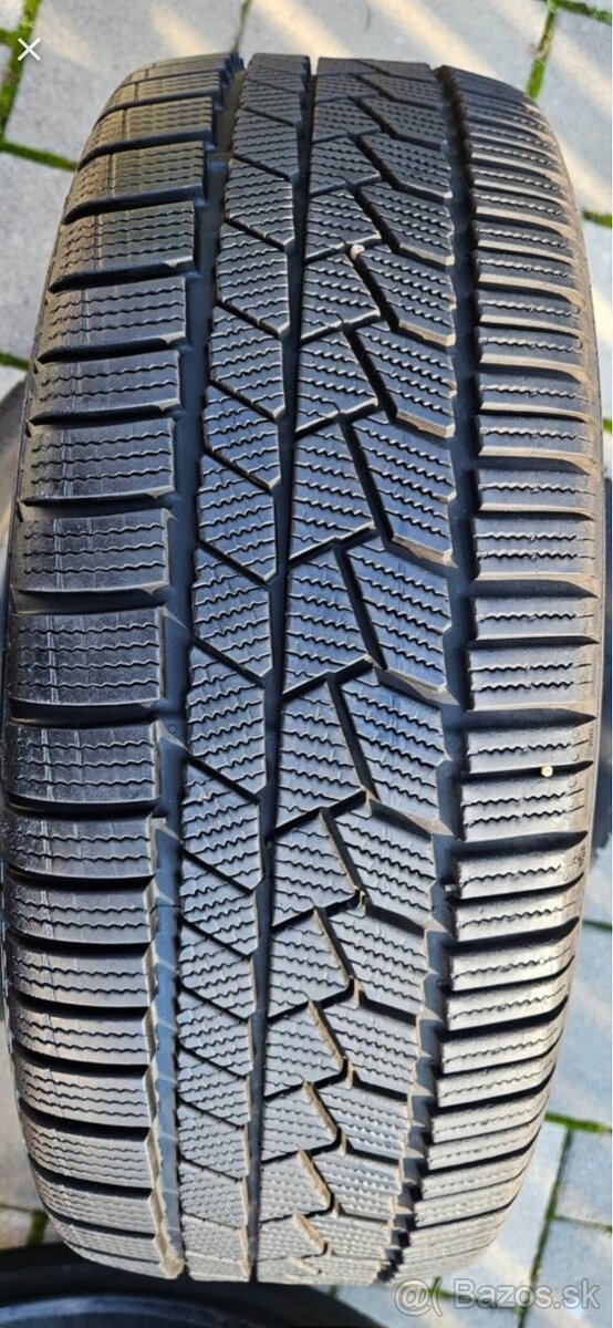 Zimné pneumatiky Continental 205/45 R18