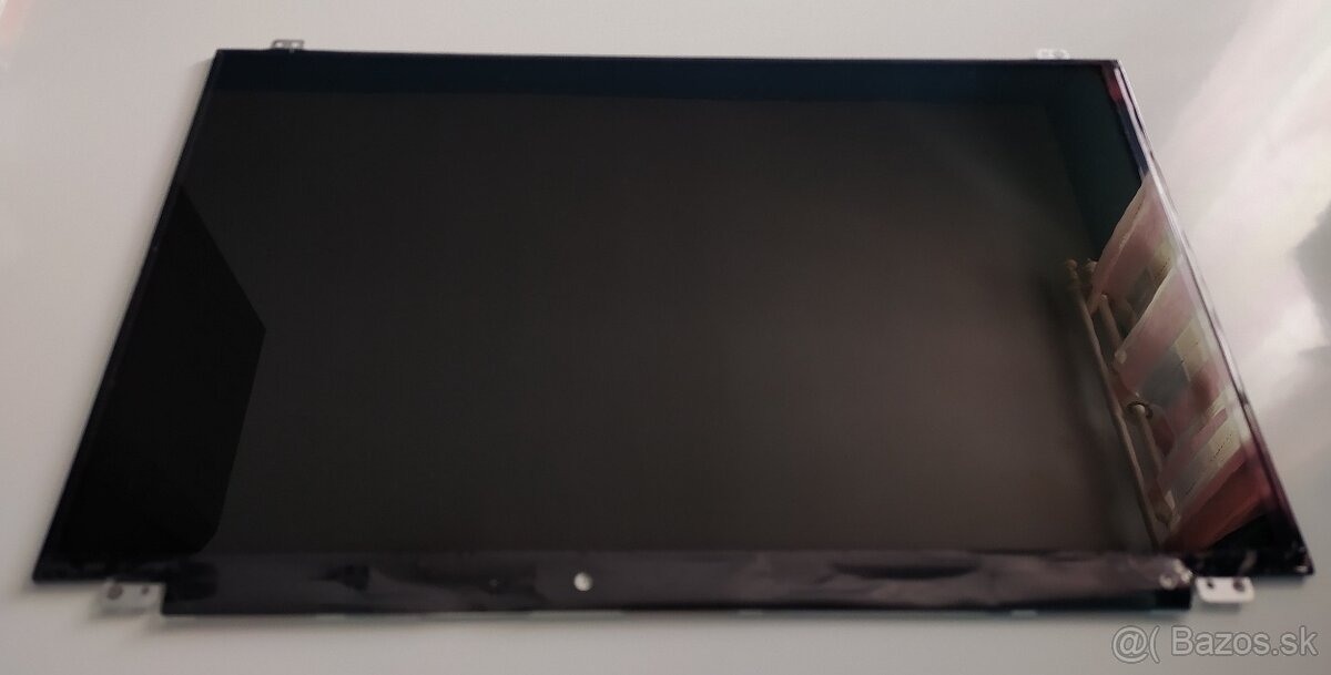 Samsung Slim LCD Display 15'6 / HD1366x768 / 40pin