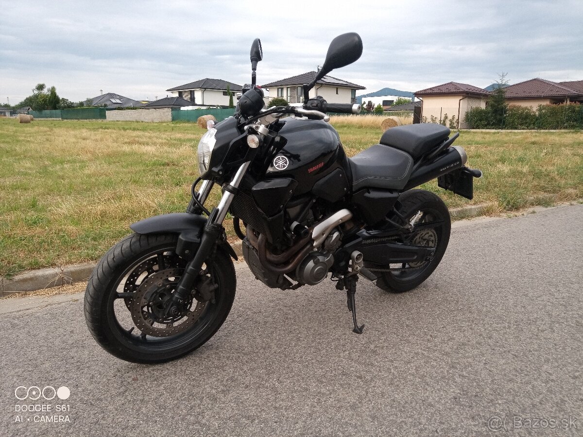 Yamaha MT03