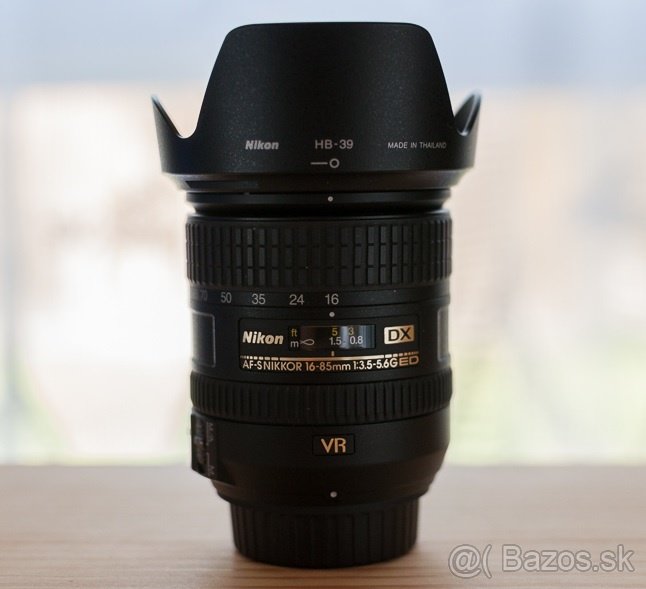 Nikon 16-85mm f/3.5-5.6G ED VR AF-S DX NIKKOR