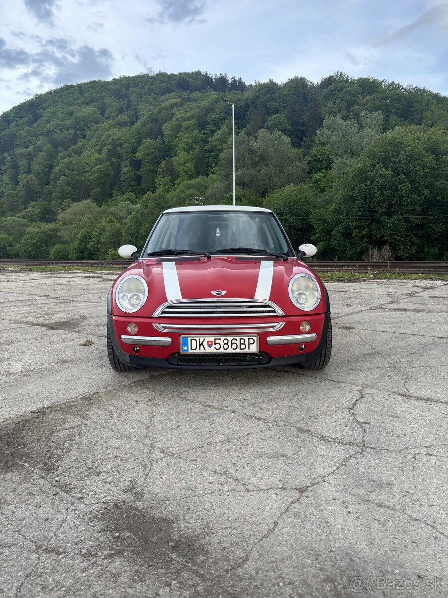 Mini Cooper one D R50