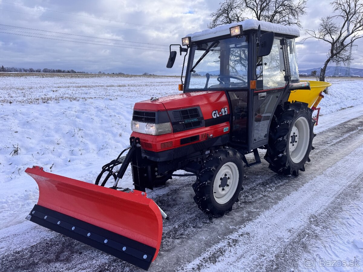 Japonský traktor KUBOTA GL 25 Diesel 3 válec, 25HP