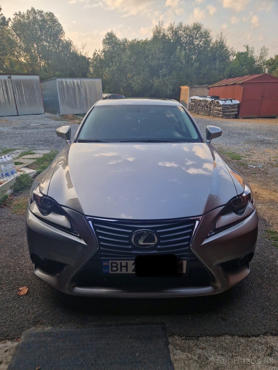 Predam Lexus IS250