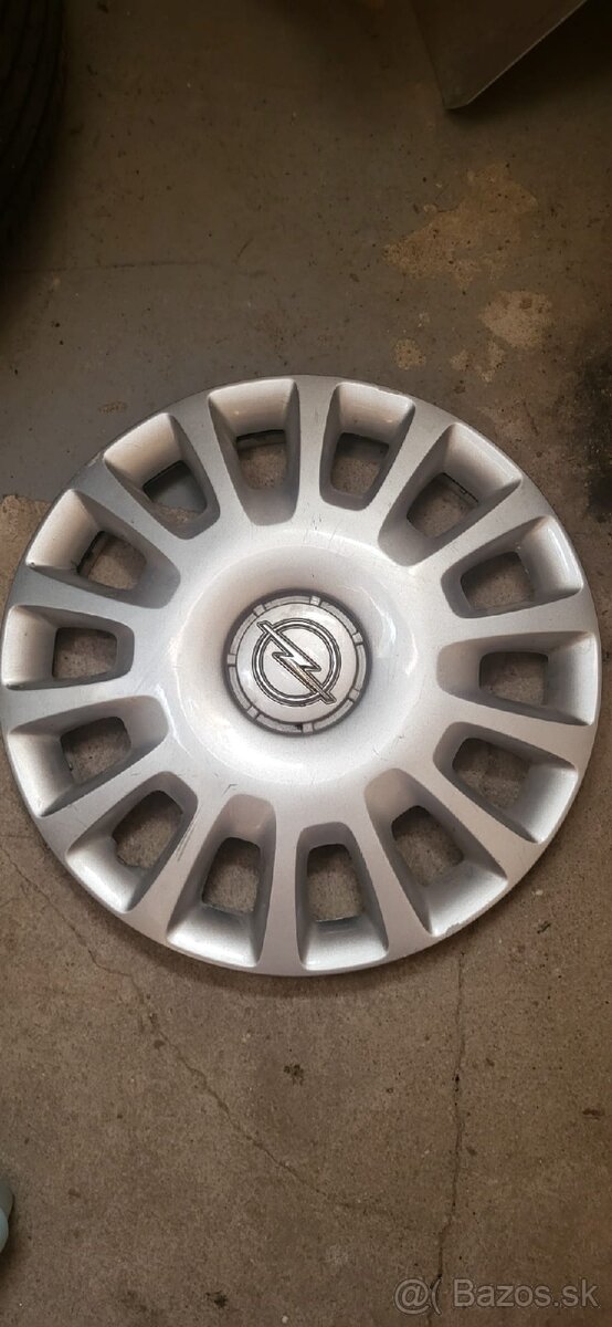 Puklice Opel 14"