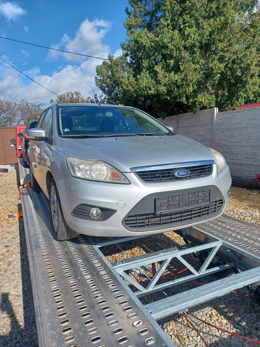 Rozpredám Ford Focus Sedan/Combi 1.6Tdci 66,80kw