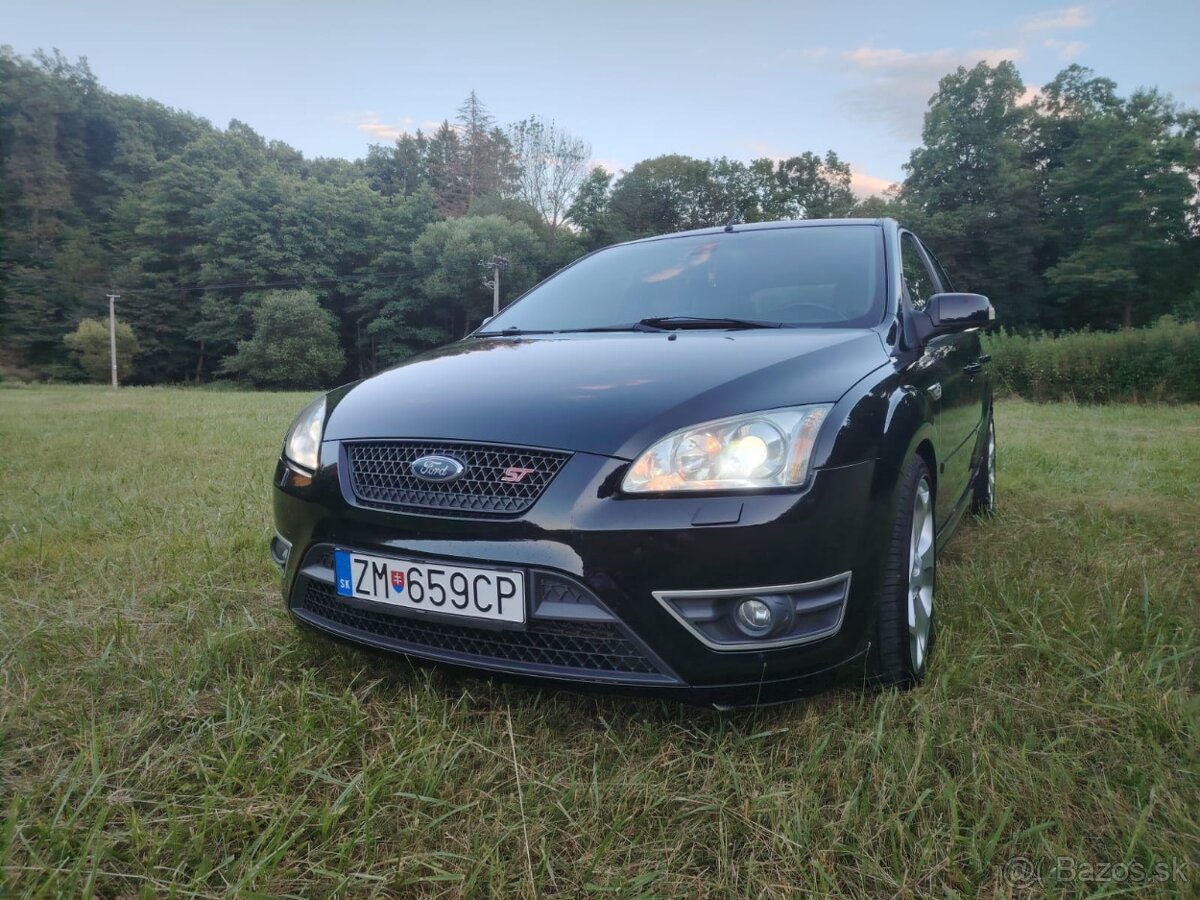 Ford Focus 2.5 20V ST