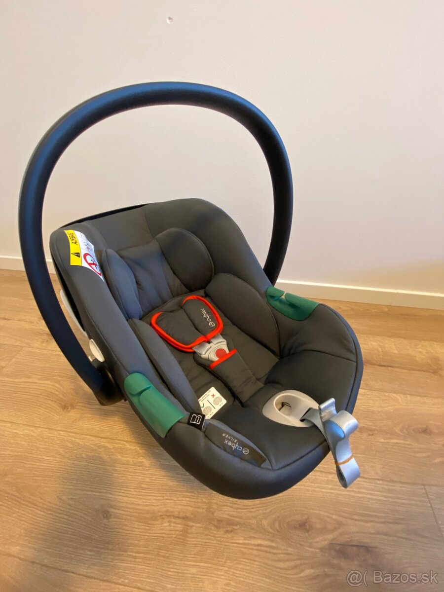 vajičko Cybex Aton B2 i-size - nove