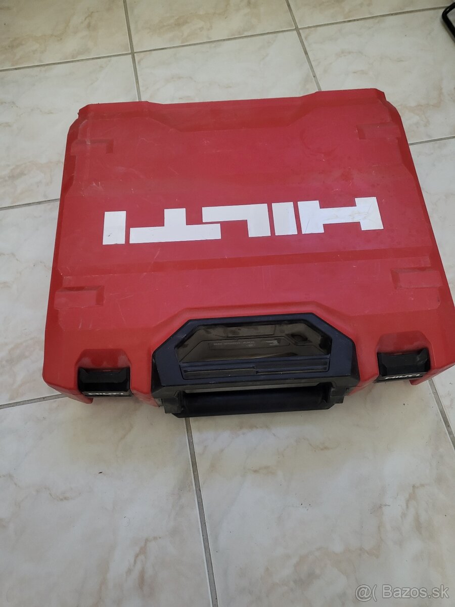 Hilti skrutkovač