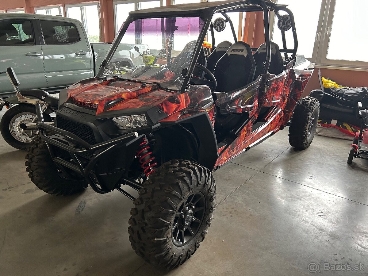 Utv polaris rzr 1000