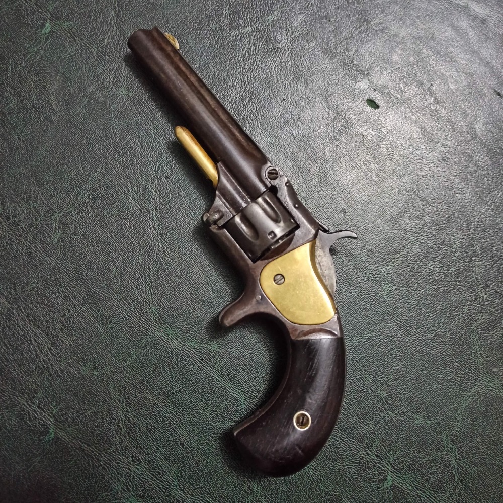 Smith Wesson 1 model .22 SHORT brynýrovaný duotone rok 1876