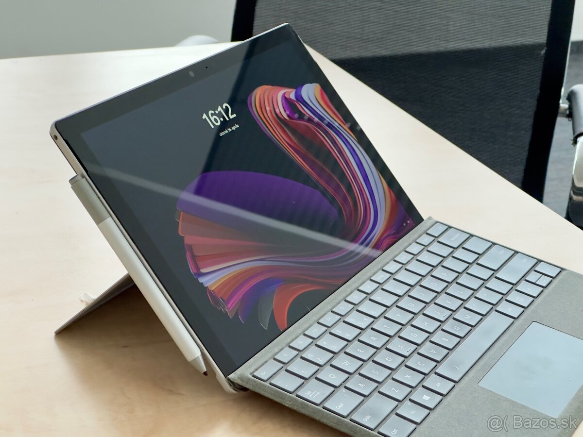 Microsoft Surface pro 5 16Gb Ram 500GB hdd pero klavesnica