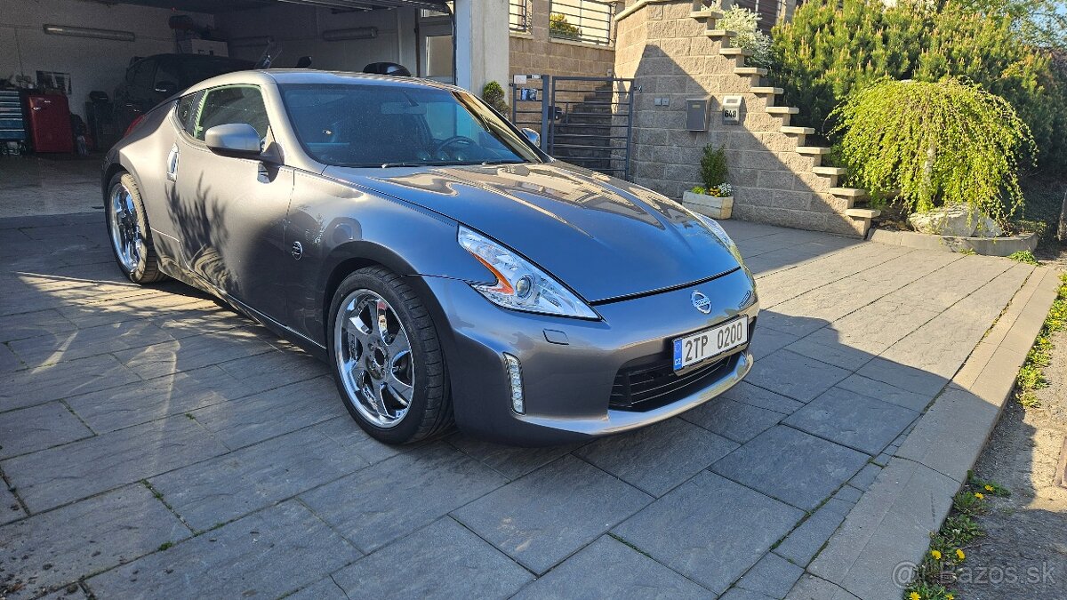 Nissan 370z