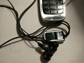 Nokia 6131+headset