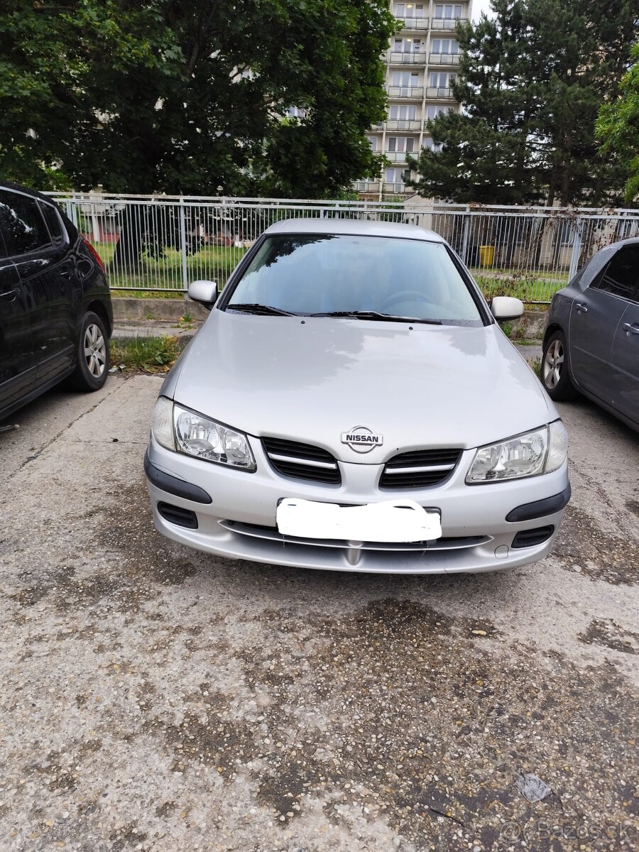 Nissan Almera 1.5 2001 Benzin