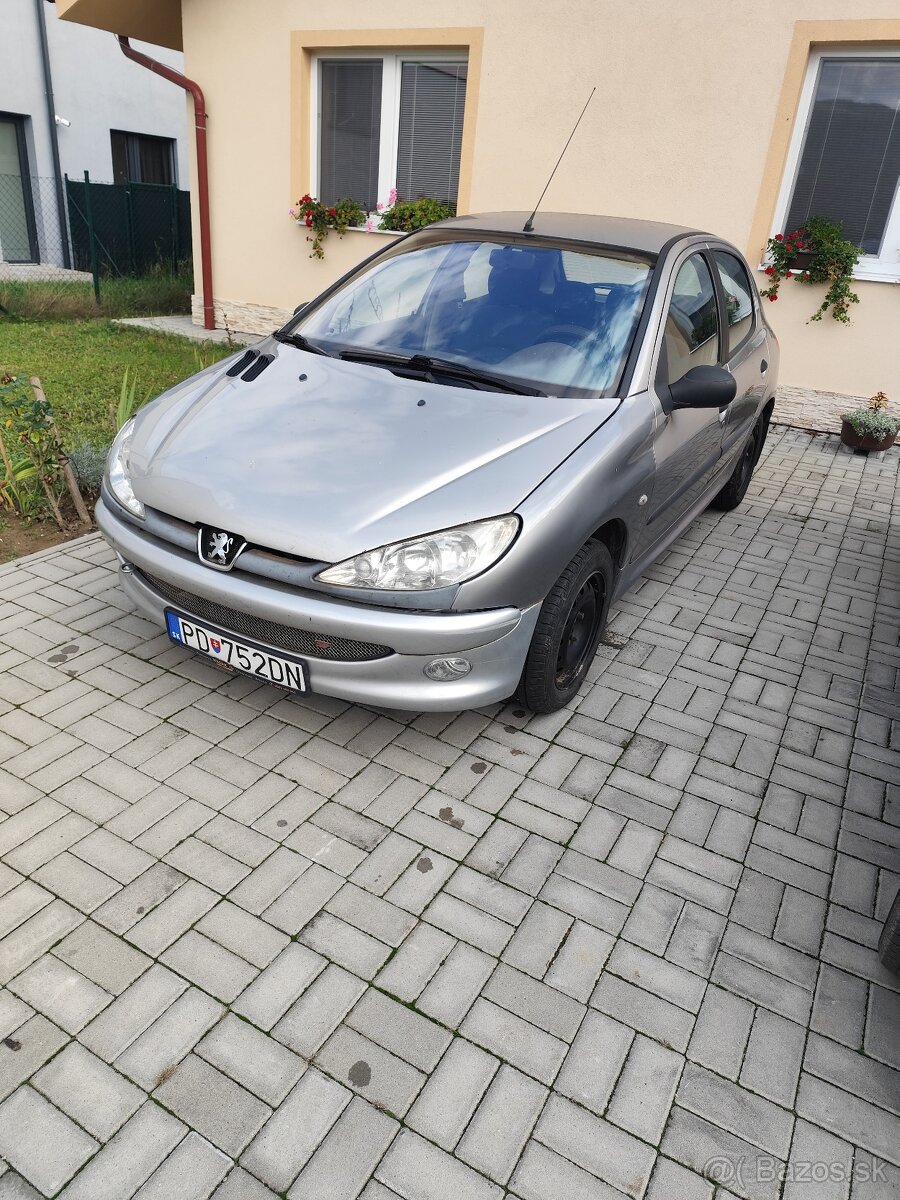 Peugeot 206