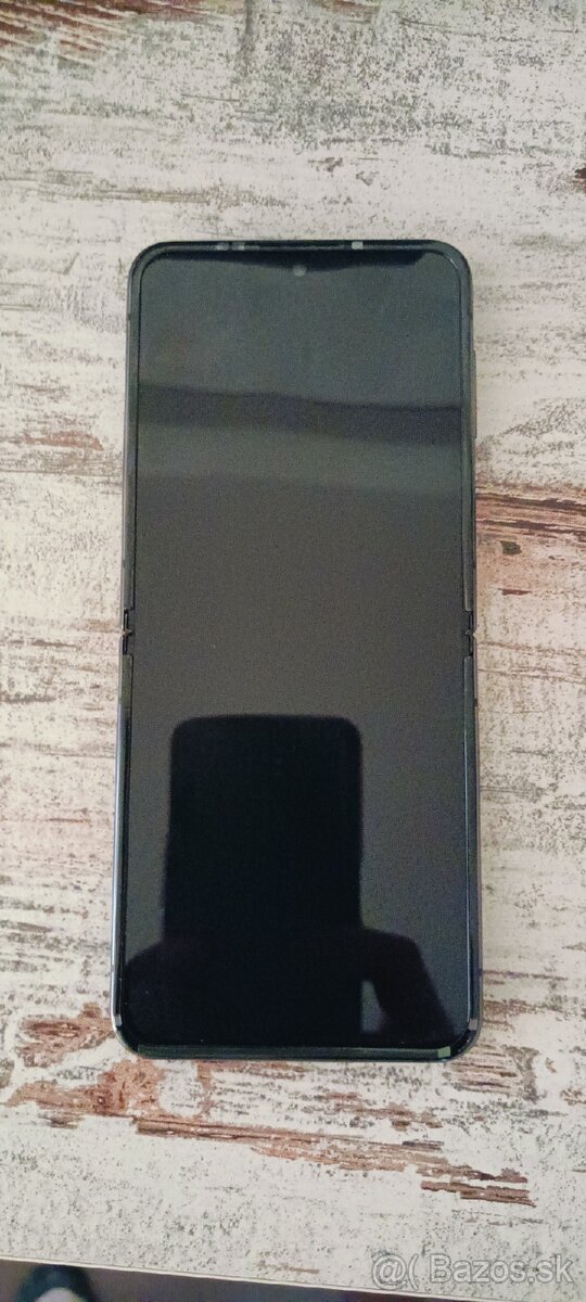 Samsung Galaxy Z Flip 4