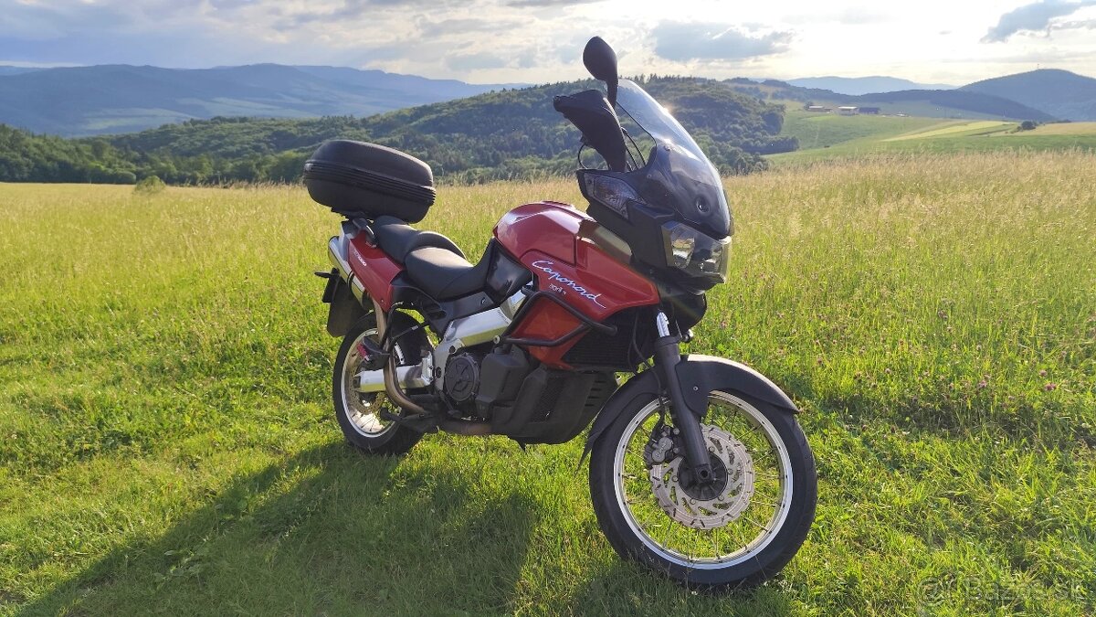 Aprilia etv 1000 caponord