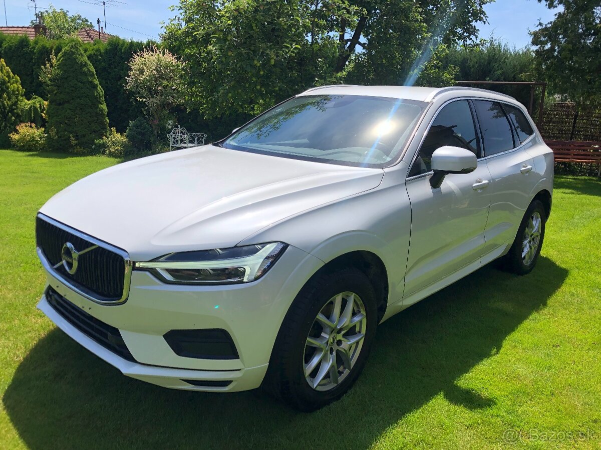 Volvo XC60 2,0D 150k Momentum, Full LED, Navi, Ťažné