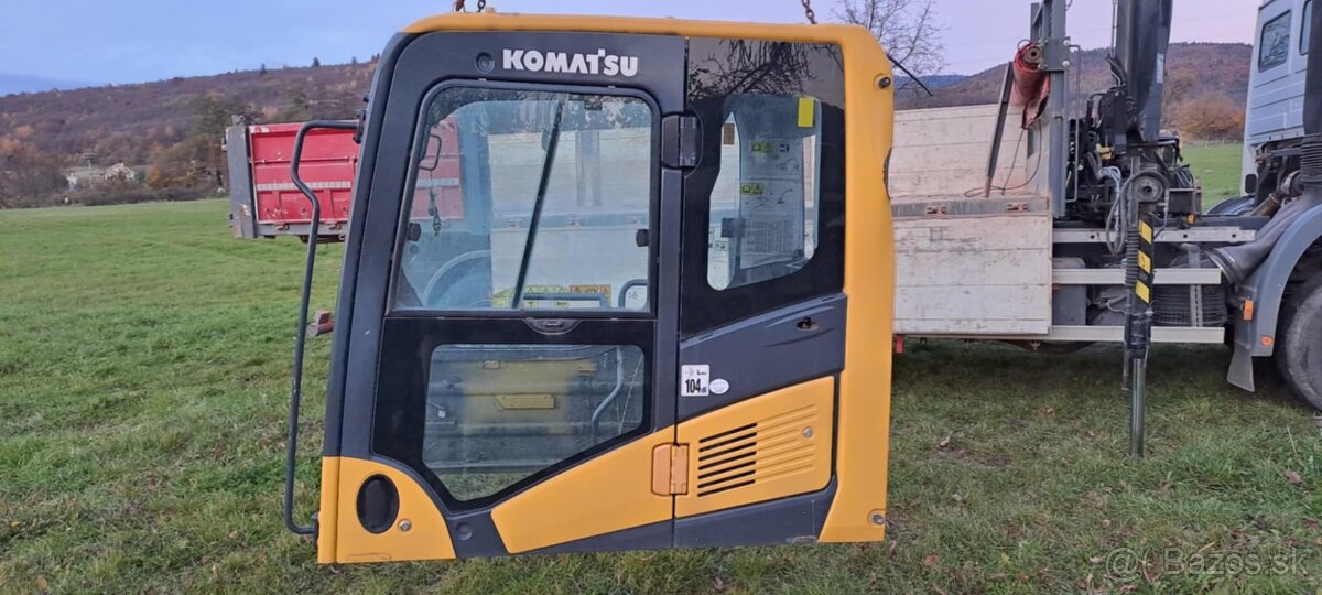 Kabína Komatsu PC360-lc11