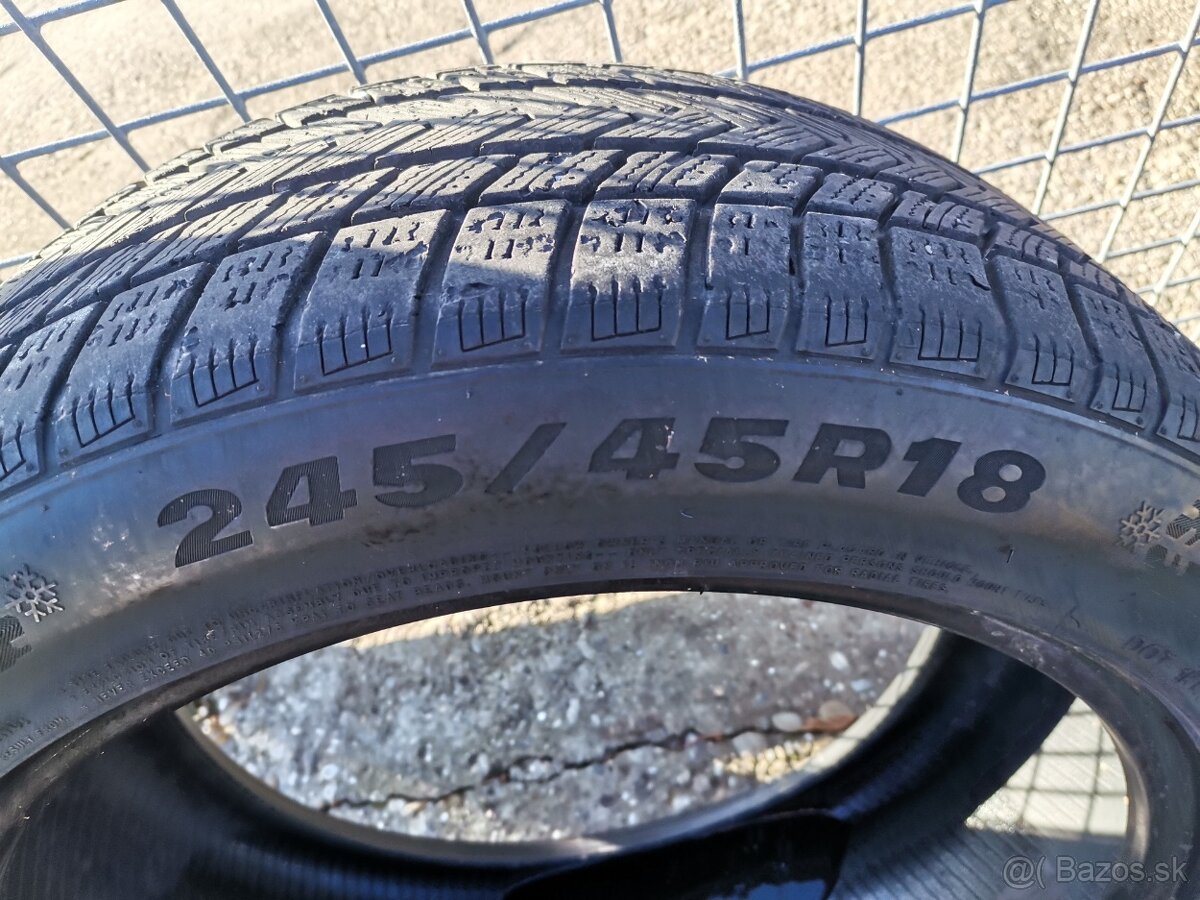 245/45R18 Zimné pneumatiky