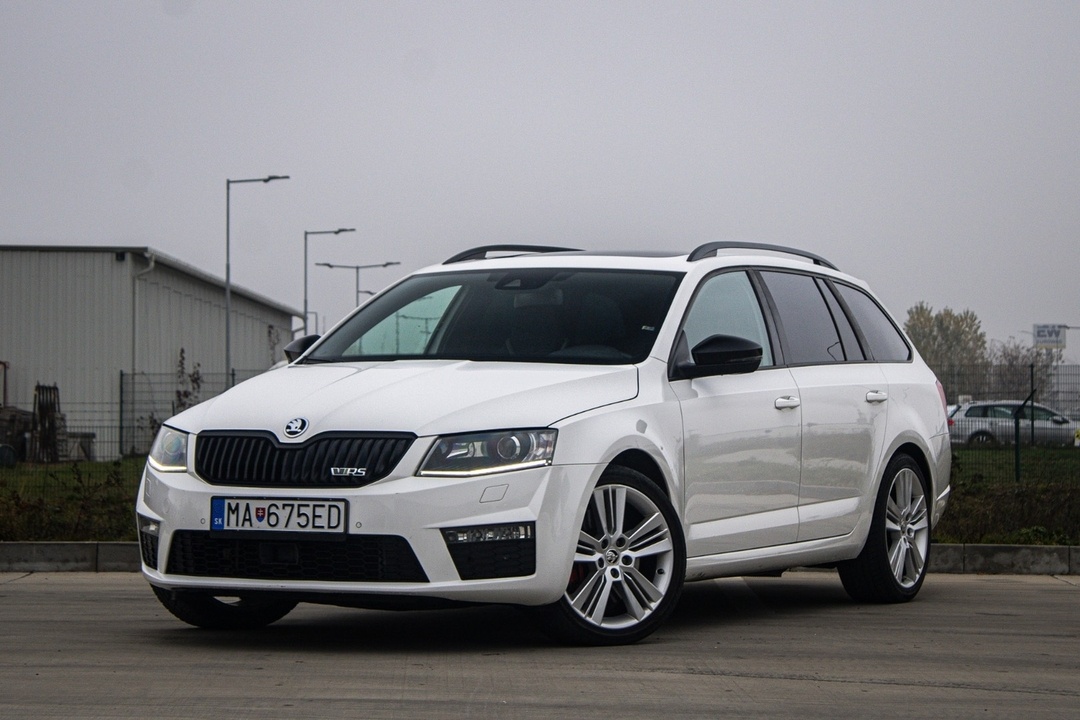 Škoda Octavia Combi 2.0 TDI RS