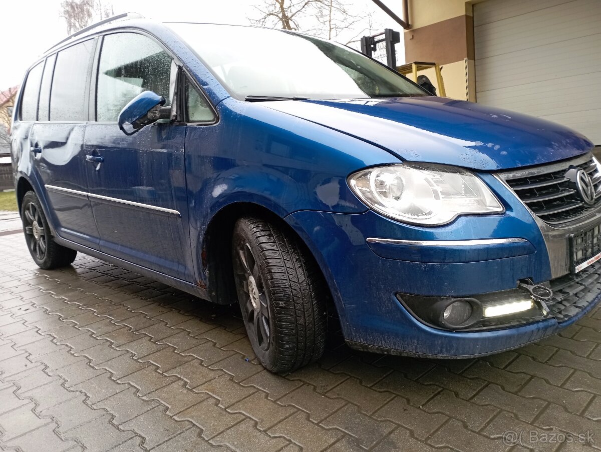 VOLKSWAGEN TOURAN 2,0 TDI 103KW BMM 8v