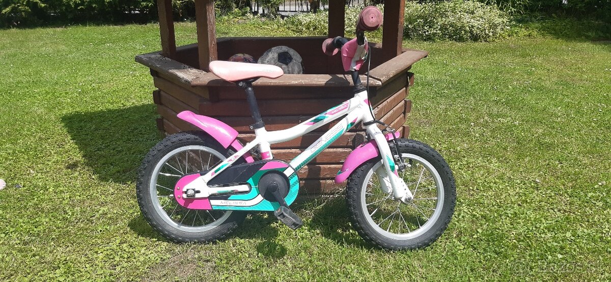 Detsky bicykel pre dievča