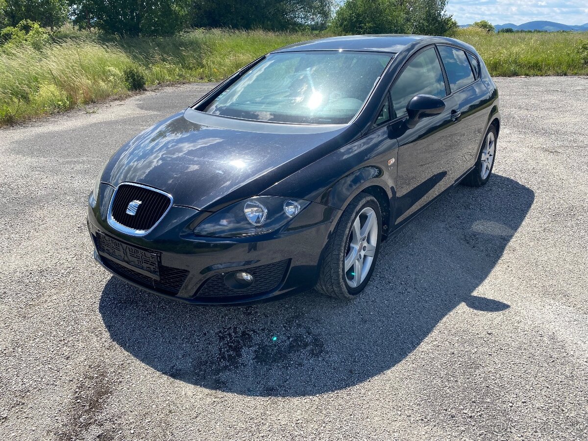 Seat leon 2 1P 2010 facelift 1.4tsi 92kw čierna metalíza