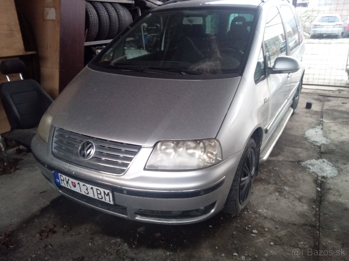 rozpredám Sharan 1.9 TDI 85 kw