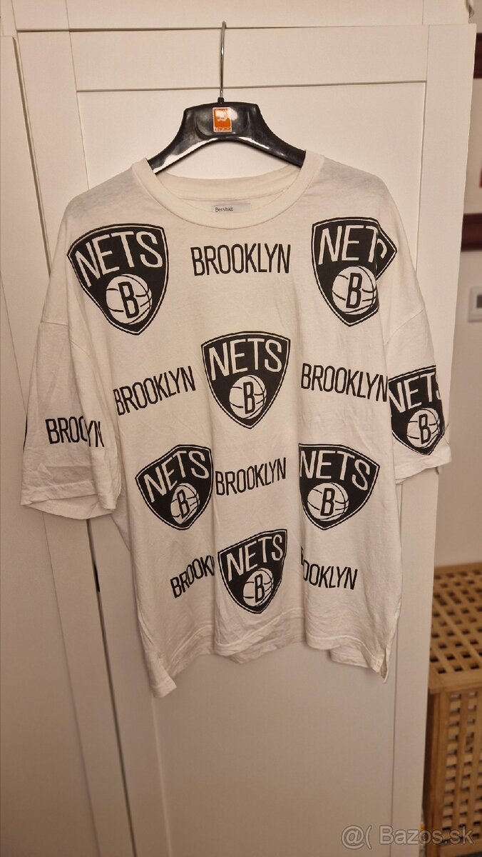 Bershka oversize tričko NBA Brooklyn Nets