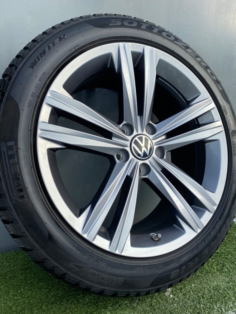 Zimní sada alu kol VW Arteon 245/45R18 96V