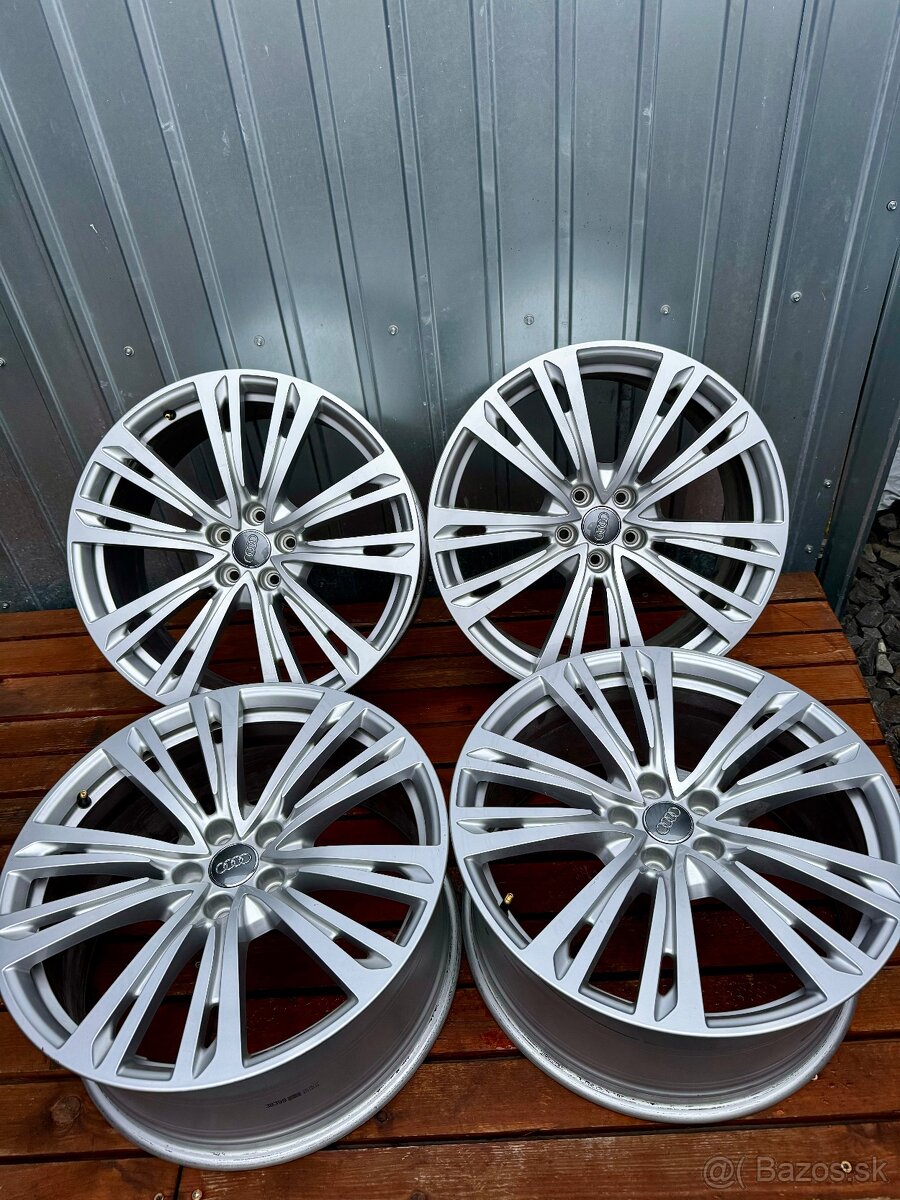 ORIG.AUDI A8 S8 A6 A7 Q5 Q7 R20 5x112 9j ET40 AKO NOVE R20