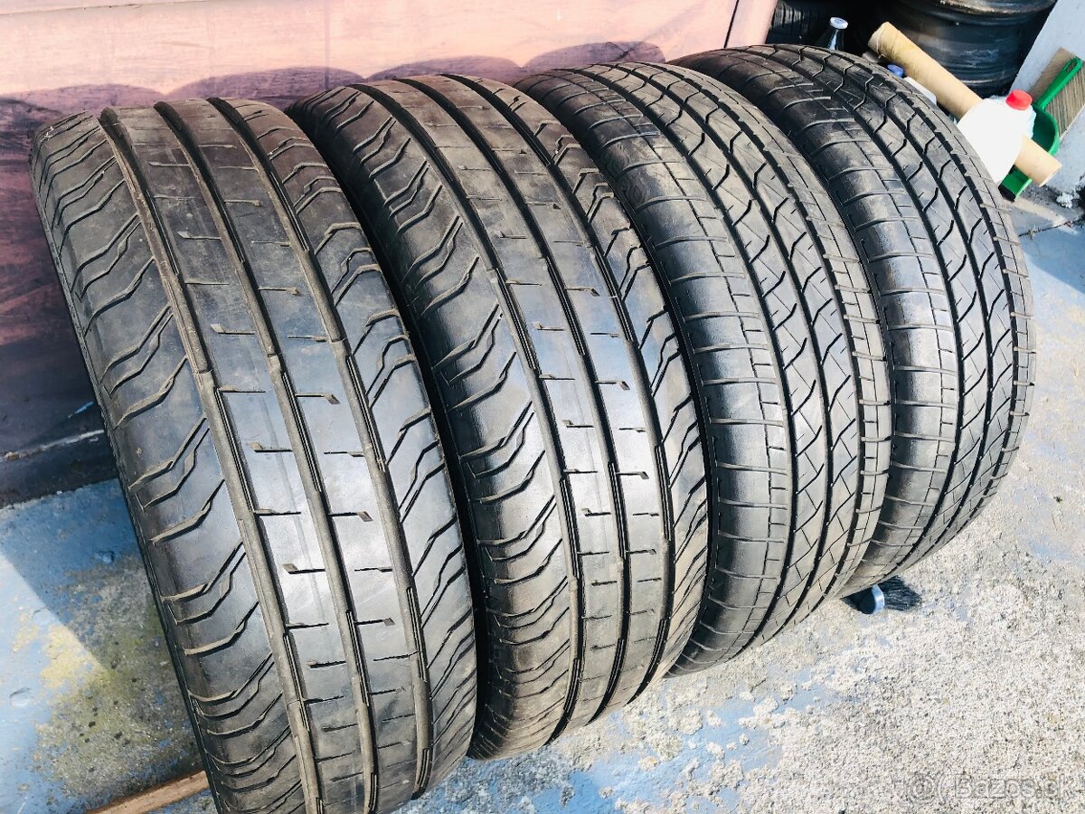 Záťažové Pneumatiky 215/60 R17C 109/107T (PC9)