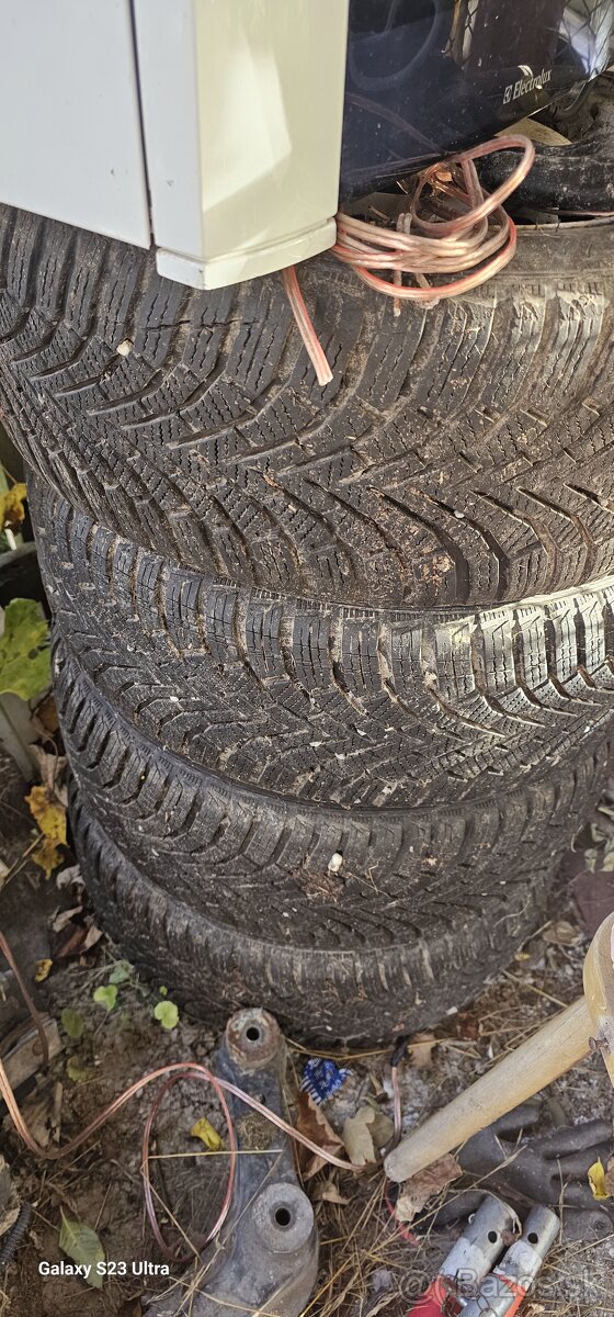 Zimne pneu 195/50 R15