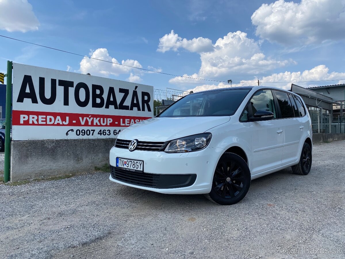 VW Touran 1.6TDi 77kW, Rok výroby 2014, navigácia