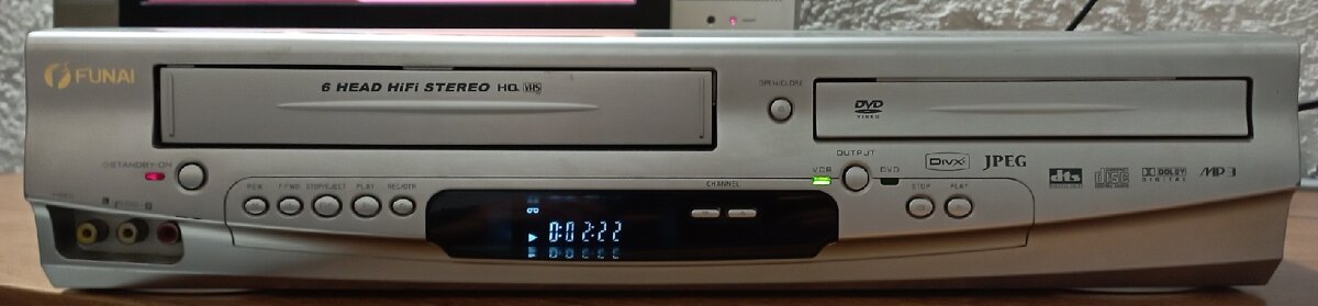 FUNAI DPVR-7830D ....DVD+VHS HIFI STEREO videorekorder