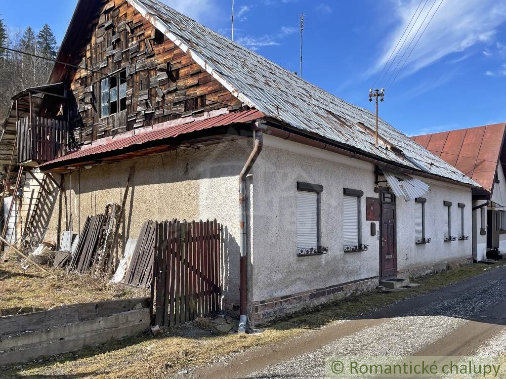 Dom na rekonštrukciu vhodný na chalupu v obci Smolník