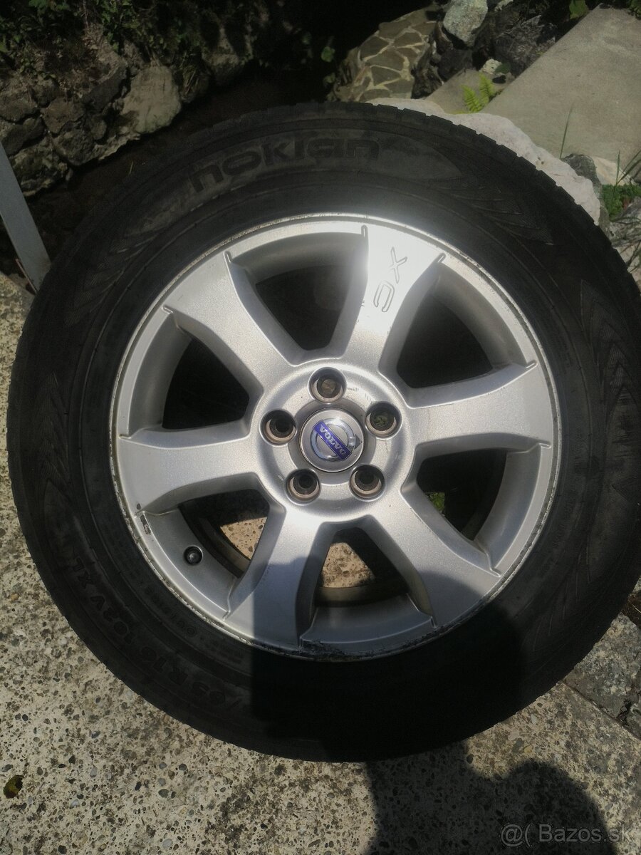Alu disk s pneu na Volvo xc70