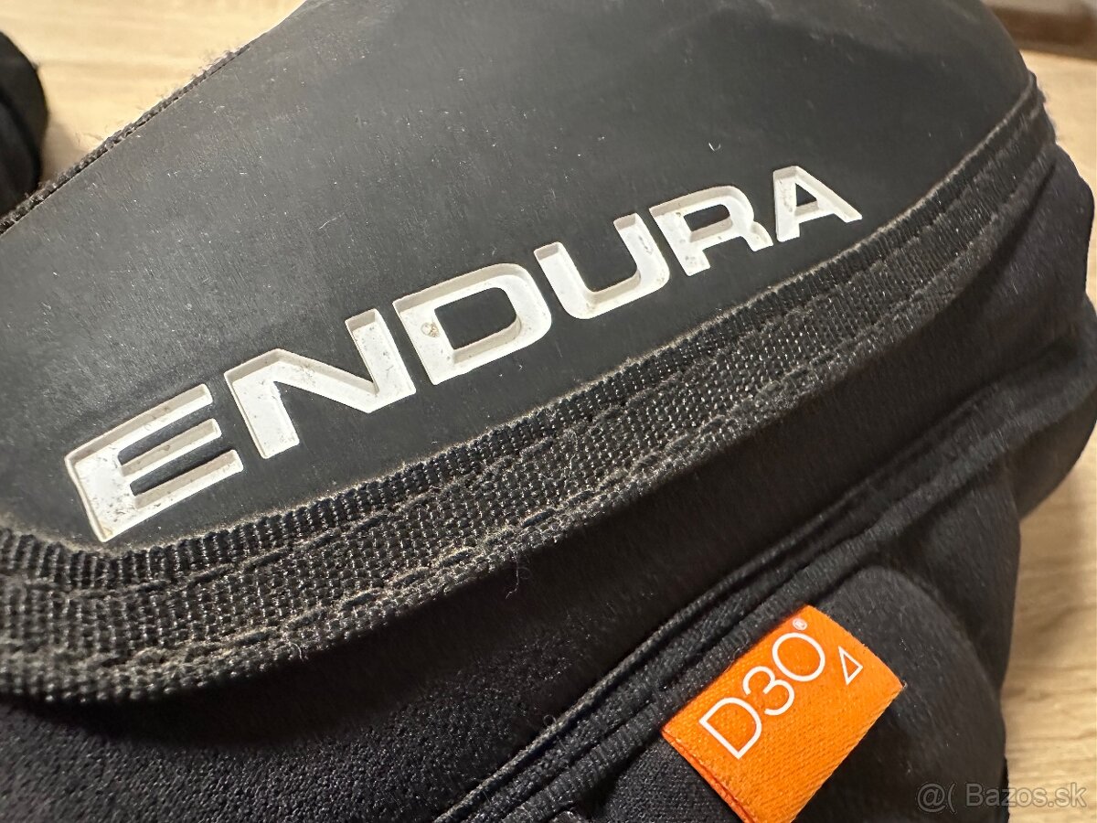 ENDURA MT500 Hard Shell Black - L/XL