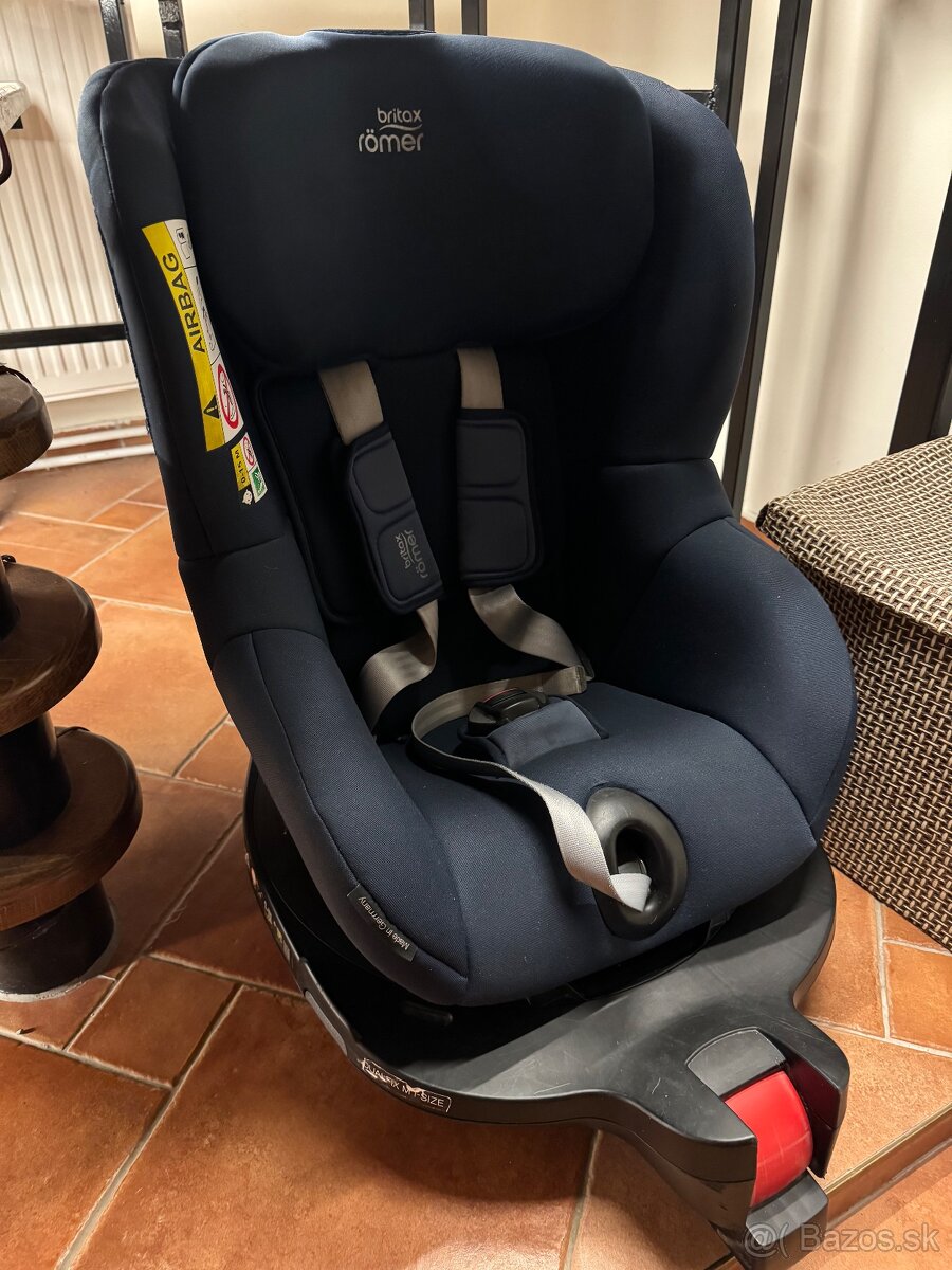 Predám BRITAX RÖMER Autosedačka Dualfix M i-Size,Indigo Blue